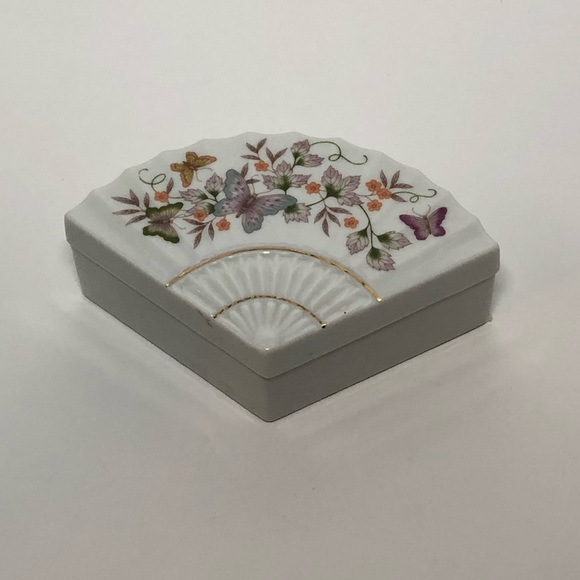 Avon Other - Avon Japanese Fan Jewelry Plate.